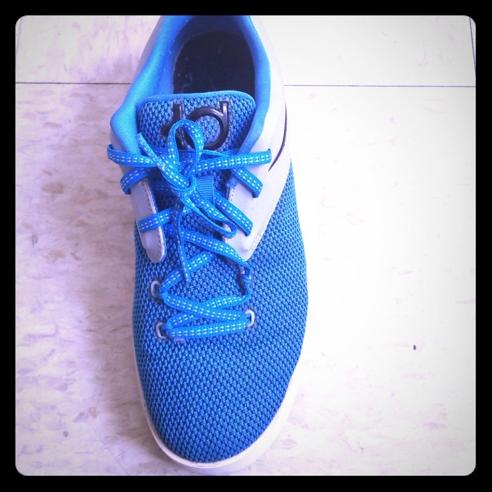 A pair of KDs
